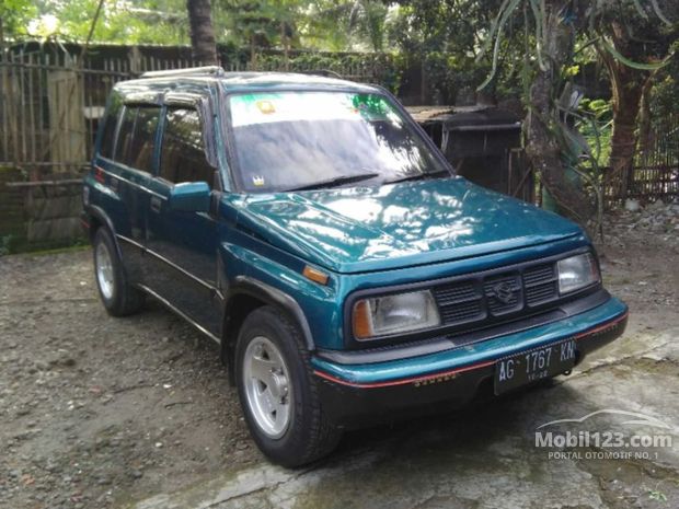  Sidekick  Suzuki  Murah 19 mobil  bekas dijual Mobil123