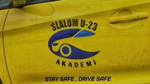 Mau Jago Slalom? Ikuti Pelatihan Akademi Slalom U23