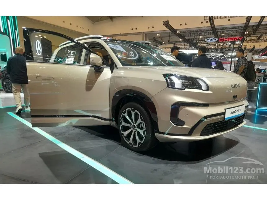 2026 GAC AION V Luxury SUV
