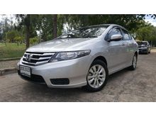 2013 Honda City 1.5 (ปี 08-14) V i-VTEC Sedan
