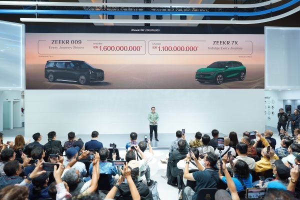 ZEEKR Resmi Gebrak IIMS 2026, Ungkap Strategi Besar dan Harga 