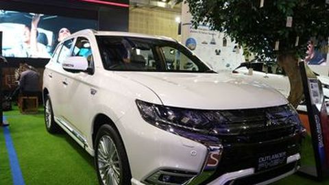 Yakin Mau Beli Mobil Listrik Sekarang? Sebentar Lagi Harga Turun