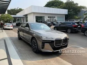 2026 BMW 735i 3.0 M Sport Sedan