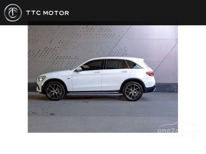 2021 Mercedes-Benz GLC300 e 4MATIC AMG Dynamic SUV