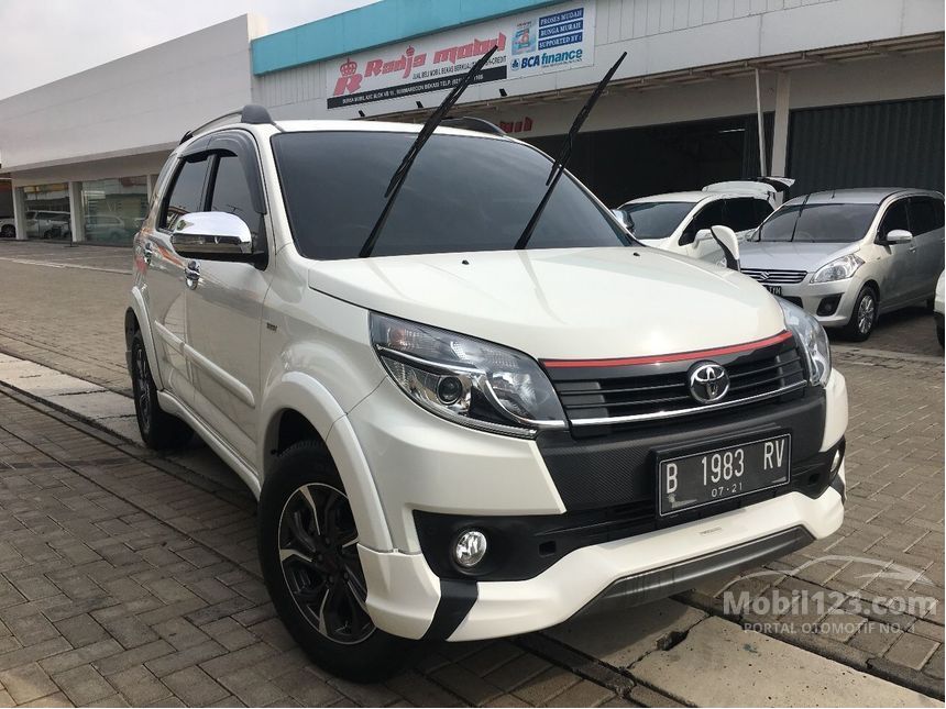 Jual Mobil Toyota Rush 2019 TRD Sportivo 1 5 di Jawa Barat 