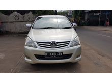 2010 Toyota Kijang Innova 2.0 G Matic (kredit dibantu)
