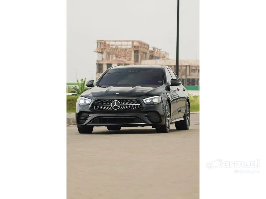 2022 Mercedes-Benz E300 AMG Line Sedan