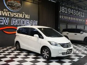 2013 Honda FREED 1.5 SE Wagon