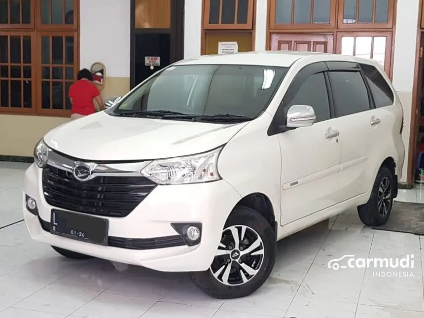 Jual Mobil Daihatsu Xenia 2018 R 1.3 di Jawa Timur Manual MPV Putih Rp 165.000.000