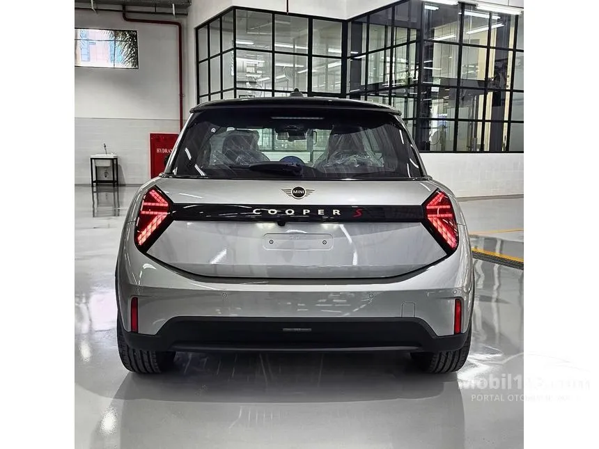 2024 MINI Cooper S 3 Door Hatchback