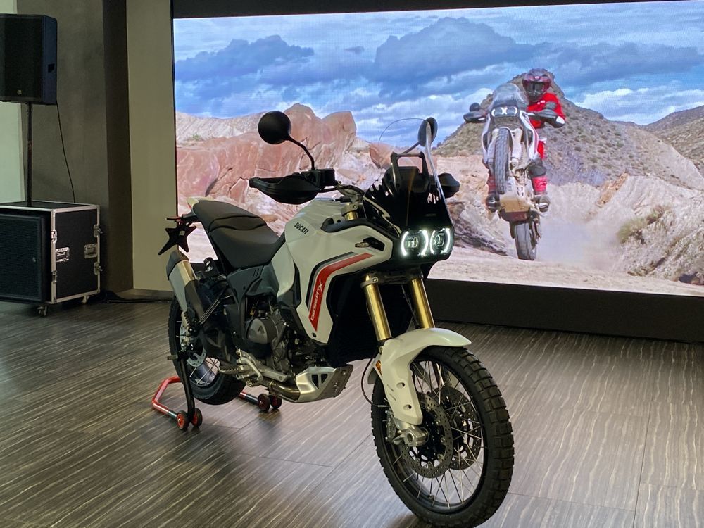Bedah Spesifikasi Mesin dan Fitur Ducati DesertX V2, Berapa Perkiraan Harganya?