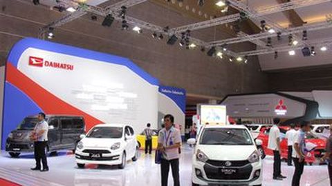Daihatsu Ayla, Xenia, dan Terios Laku Keras di IIMS 2016