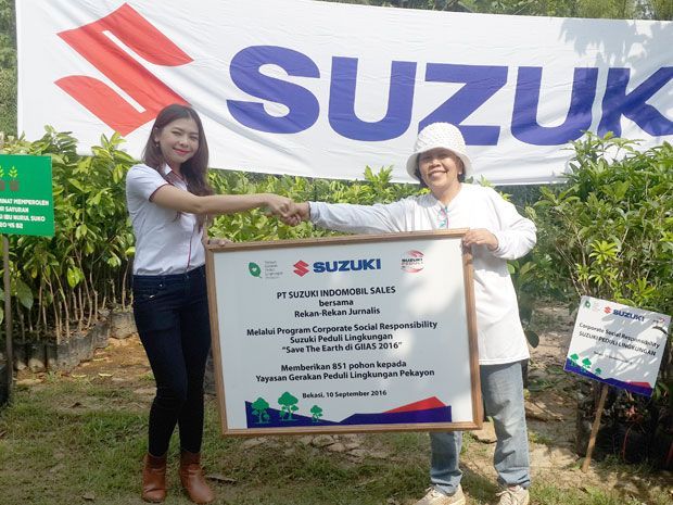 Lestarikan Lingkungan, Suzuki Tanam 851 Pohon