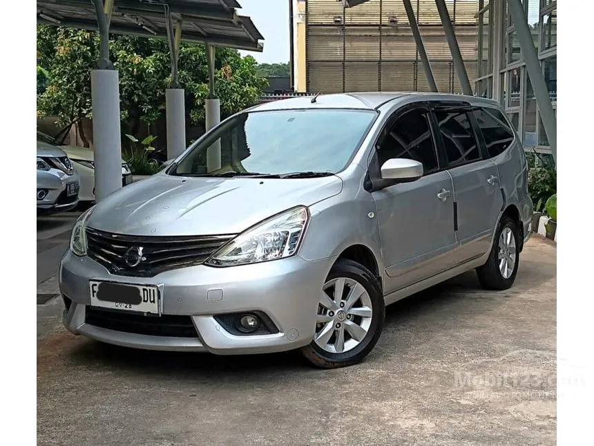 Jual Mobil Nissan Grand Livina 2013 XV 1.5 di Jawa Barat Automatic MPV Silver Rp 100.000.000