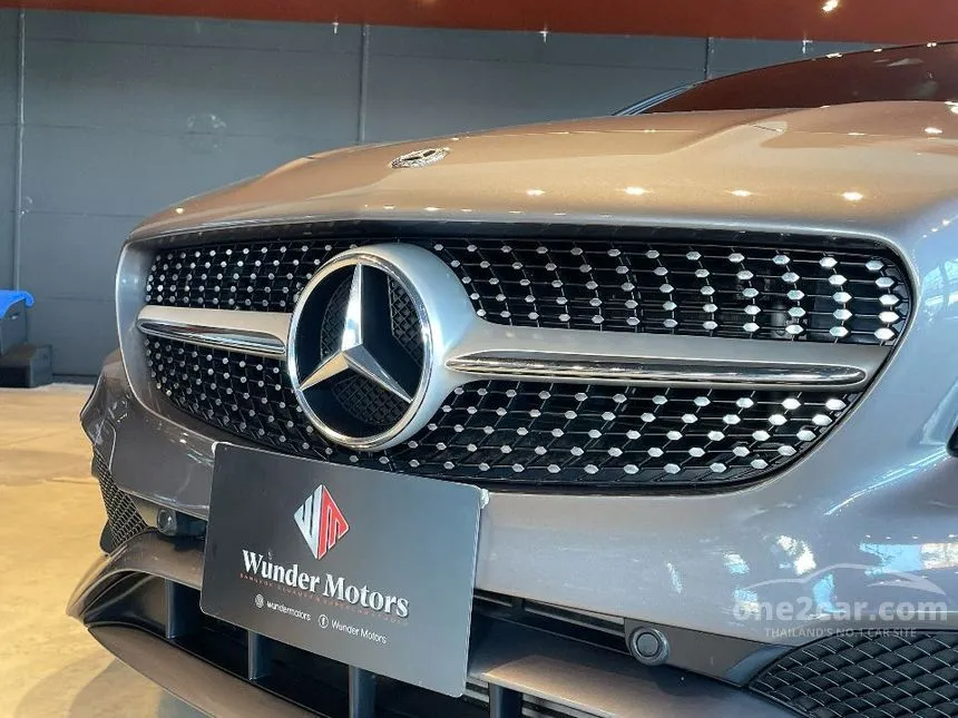 2018 Mercedes-Benz CLA250 AMG Dynamic Sedan