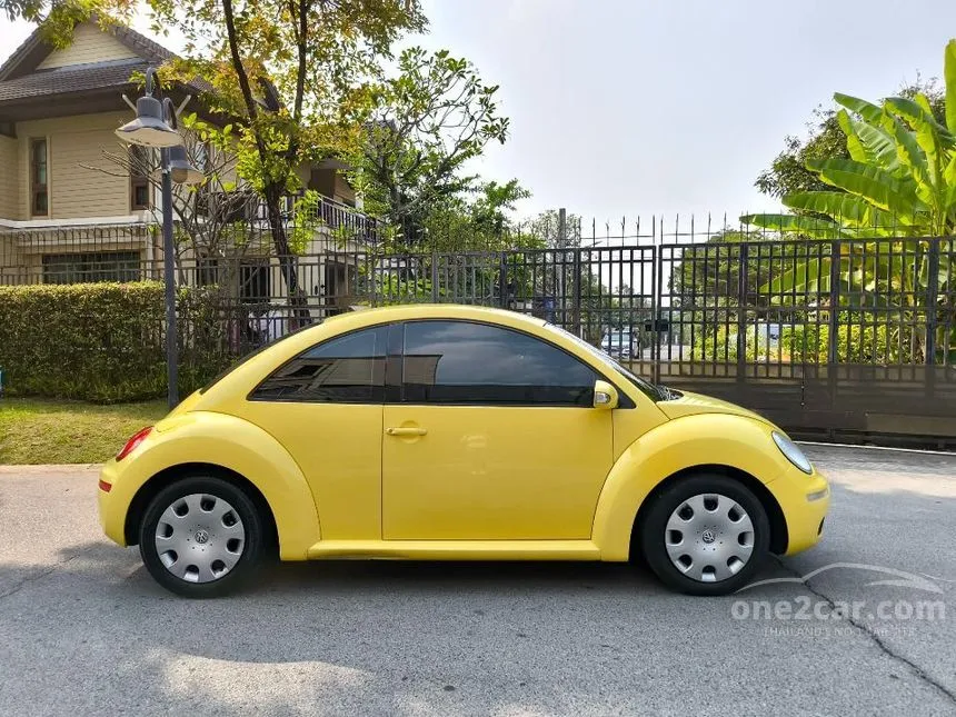 2010 Volkswagen NEW BEETLE Coupe