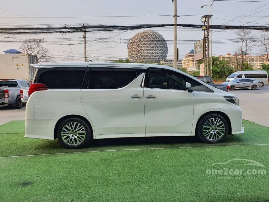 2016 Toyota Alphard S C-Package Van