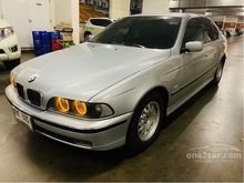 2001 BMW 523i 2.4 E39 (ปี 95-04) Executive Sedan AT