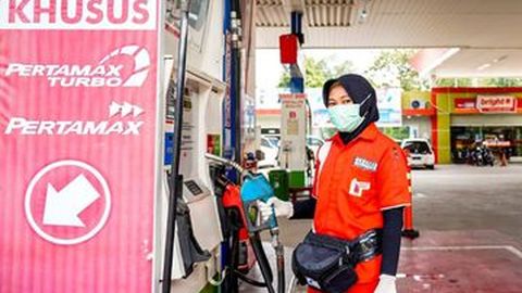 Harga BBM Pertamina Turun, tapi Cuma Pertamax Turbo