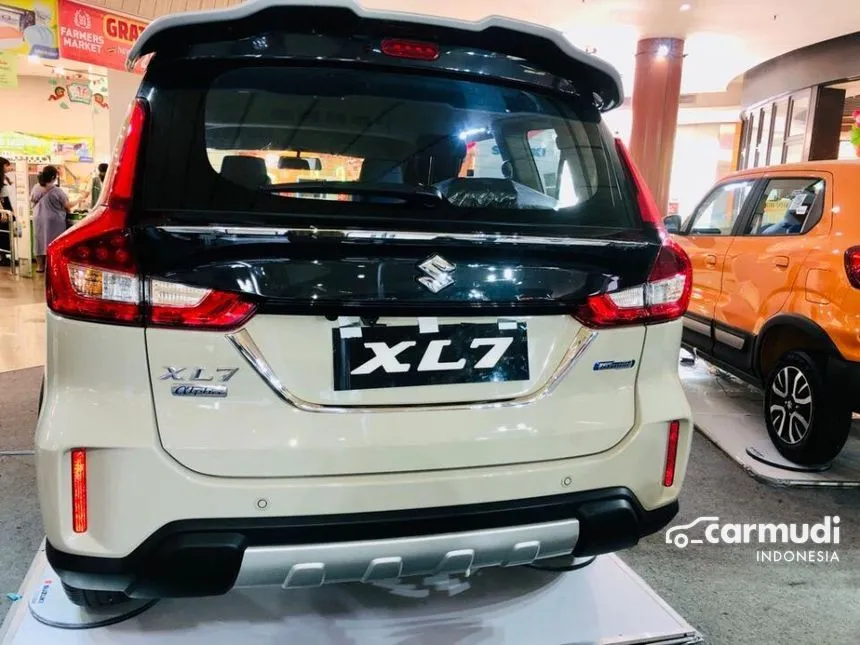 2024 Suzuki XL7 BETA Hybrid Wagon
