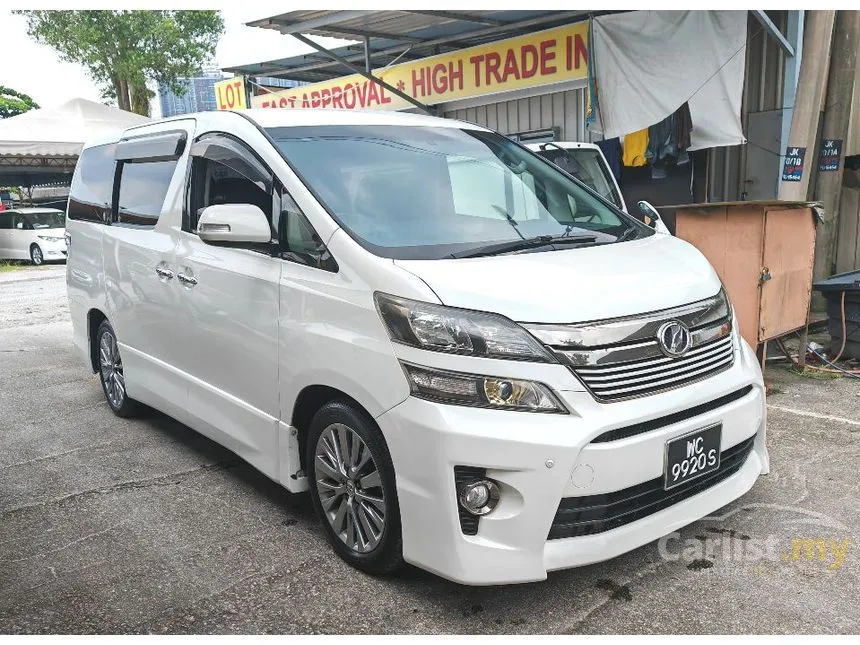 2013 Toyota Vellfire Z Platinum MPV