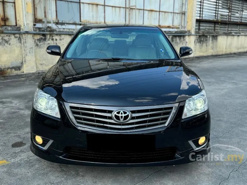 2010 Toyota Camry V Sedan