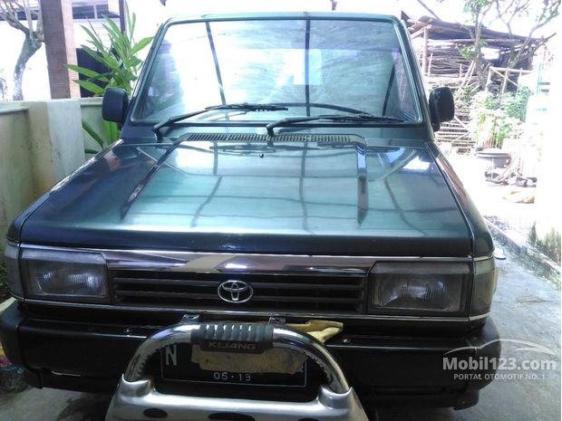 Mobil bekas dijual di Malang Jawa Timur Indonesia - Dari 