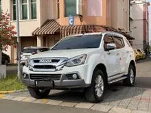 2017 Isuzu MU-X 2.5 Premiere SUV Matic Diesel Km Low 40Rb PJK 10-22 DP Minim Bosku SIAP TT