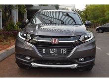 Honda HRV 1.5 E At Th 15. Abu-abu Met