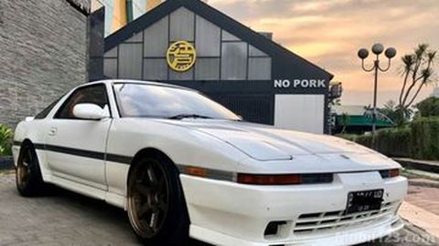 Antik! Toyota Supra MK3 Bekas, Harga Lebih Murah dari Innova