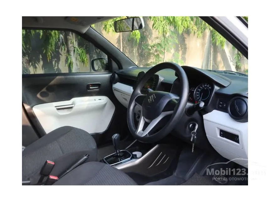 2018 Suzuki Ignis GL Hatchback