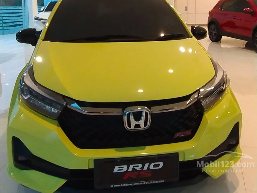 Jual Mobil Honda Brio 2024 RS 1.2 di DKI Jakarta Automatic Hatchback Kuning Rp 243.100.000