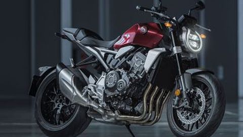 Honda CB1000R Naked Bike yang Makin Hard-core