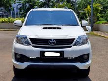 2015 Toyota Fortuner 2.5 G TRD SUV putih manual dp 85jt km47rb