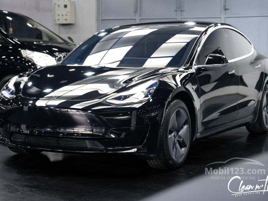 Jual tesla outlet model 3