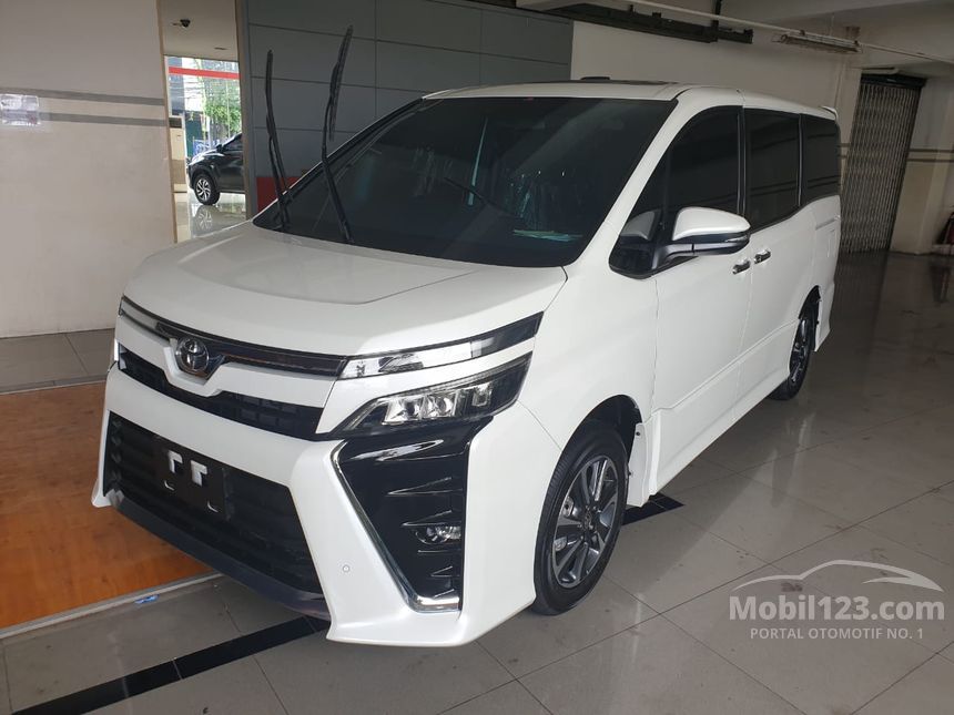 Jual Mobil  Jual Mobil  Toyota Voxy 2020 2 0 di DKI Jakarta Automatic 