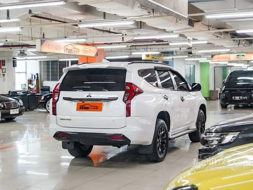 2022 Mitsubishi Pajero Sport Dakar 4x2 SUV