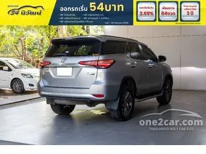 2020 Toyota FORTUNER 2.4 V SUV