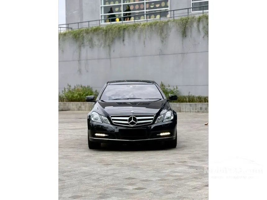 2011 Mercedes-Benz E250 AMG CGI Coupe