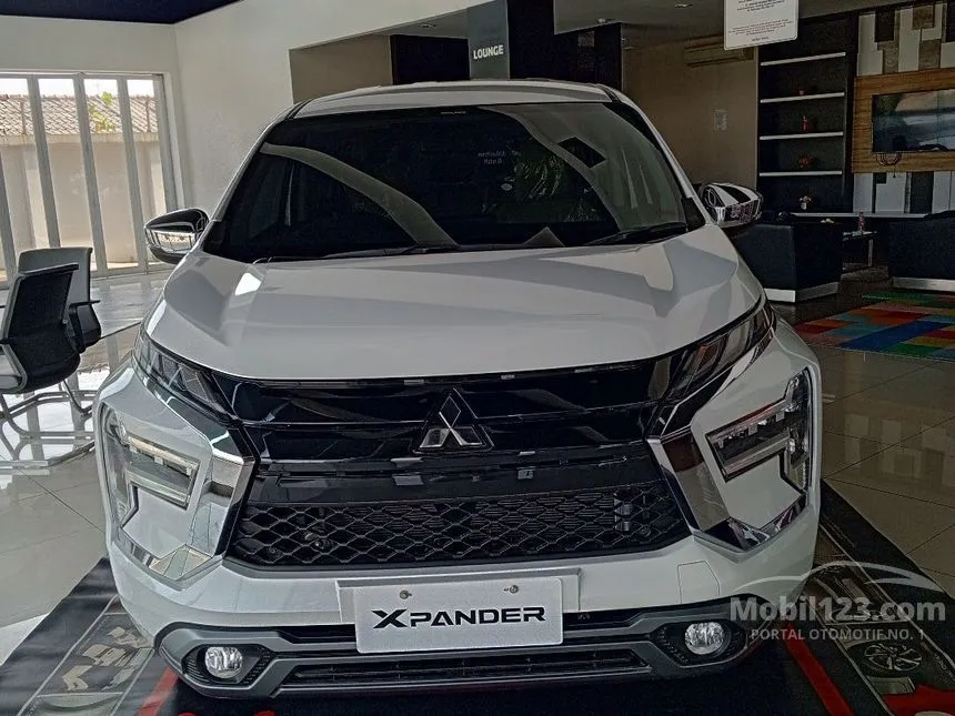 Jual Mobil Mitsubishi Xpander 2024 ULTIMATE 1.5 di DKI Jakarta Automatic Wagon Putih Rp 307.150.000
