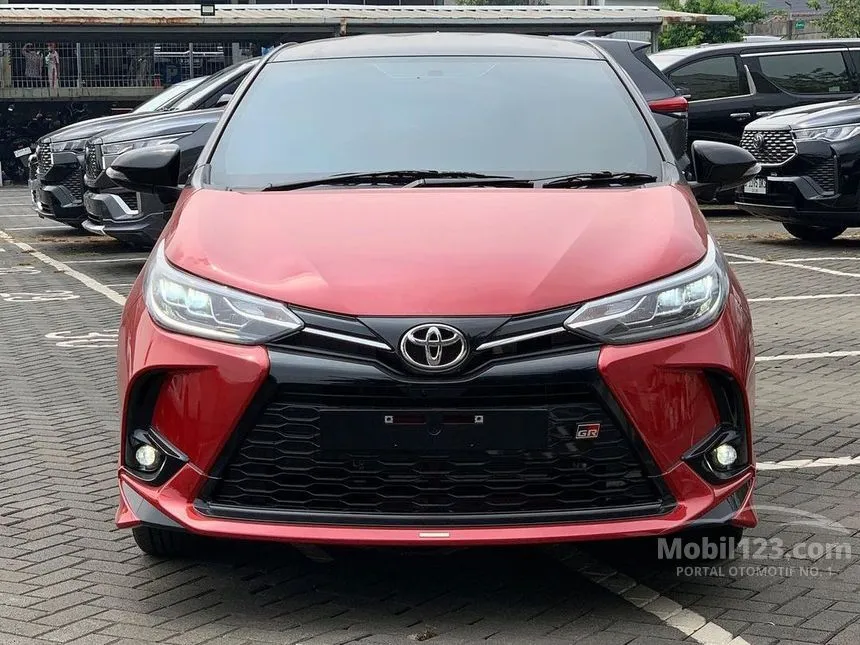 Jual Mobil Toyota Yaris 2024 S GR Sport 1.5 di DKI Jakarta Automatic Hatchback Merah Rp 322.200.000