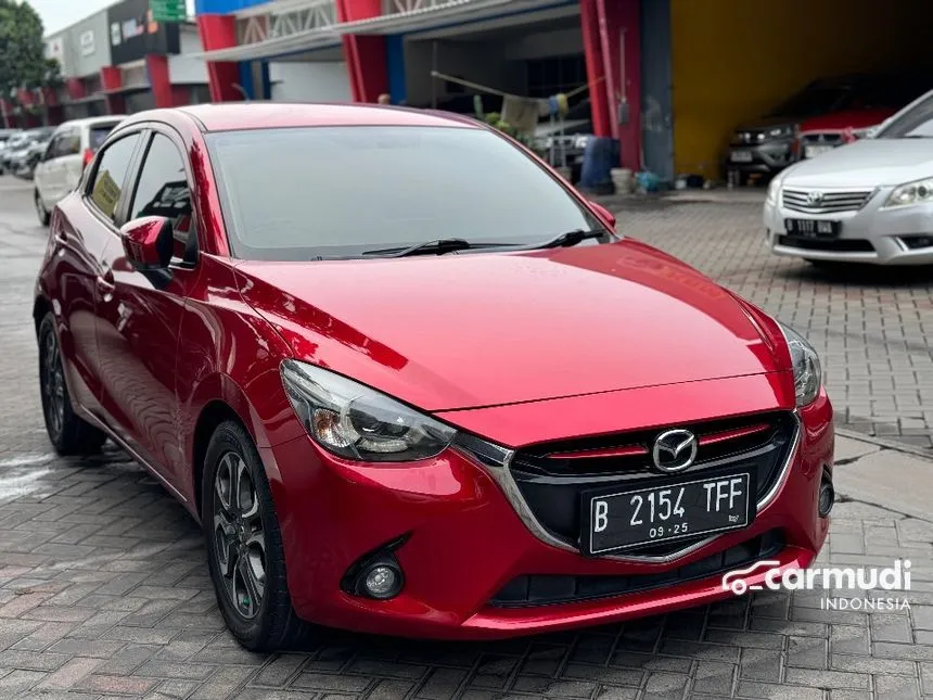 2015 Mazda 2 R Hatchback