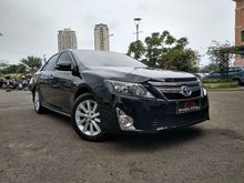 2013 Toyota Camry 2.5 Hybrid, Hitam