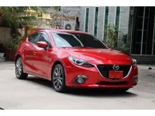 2016 Mazda 3 2.0 (ปี 14-18) S Sports Hatchback