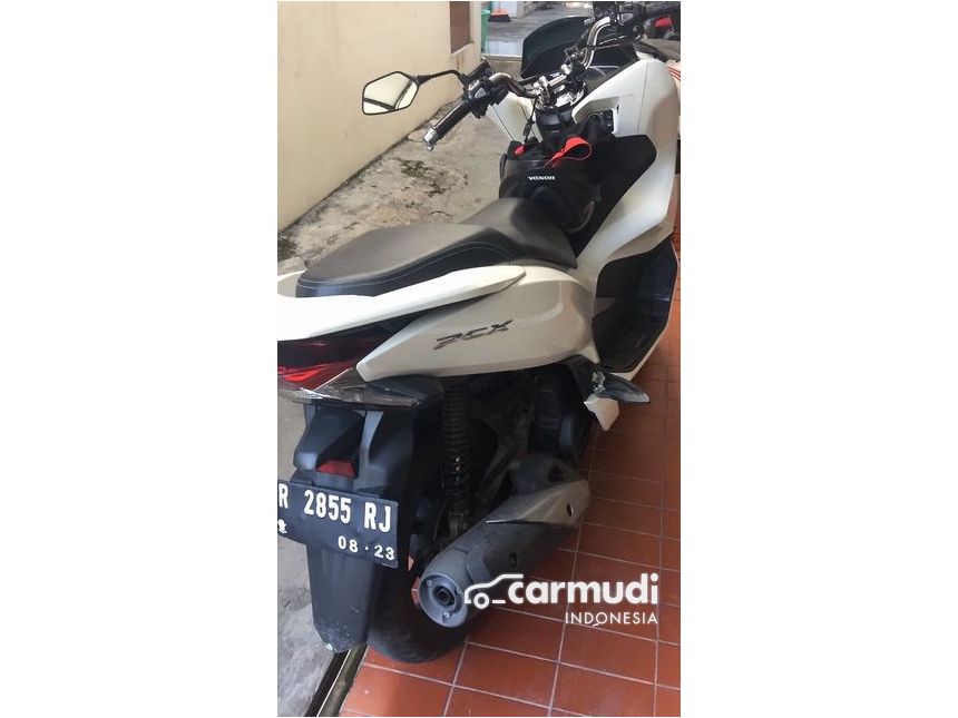 Jual Motor Honda PCX 2018 0.2 di Banten Automatic Others Putih Rp 21.