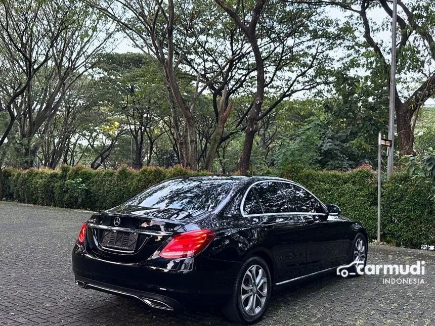 2017 Mercedes-Benz C200 Avantgarde Sedan