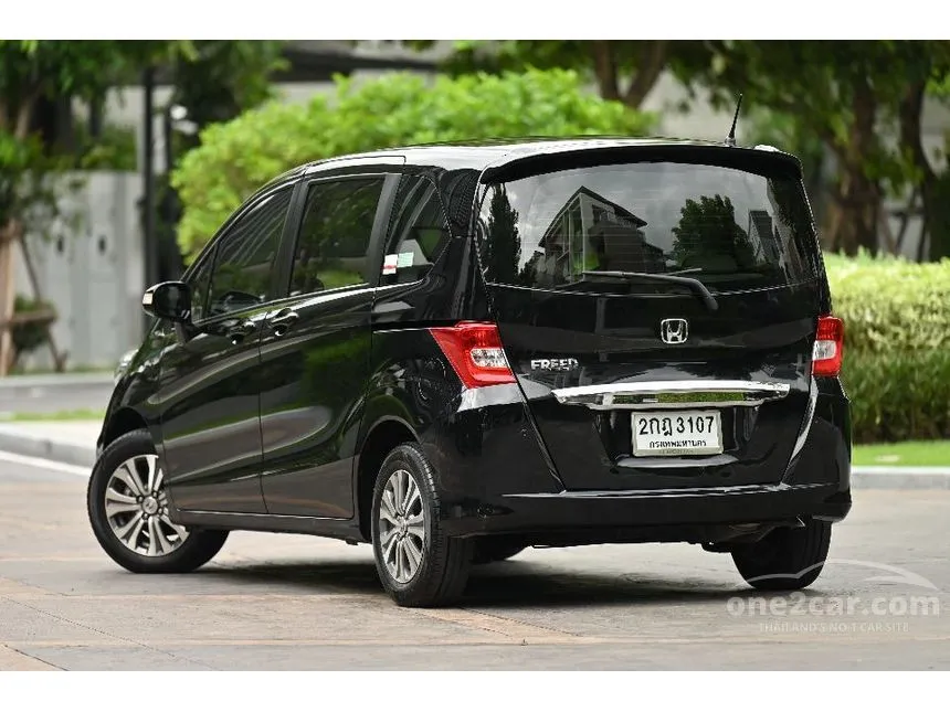 2013 Honda Freed EL Wagon