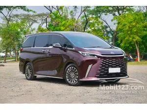 2025 Lexus LM 350h 2.5 7 Seater MPV