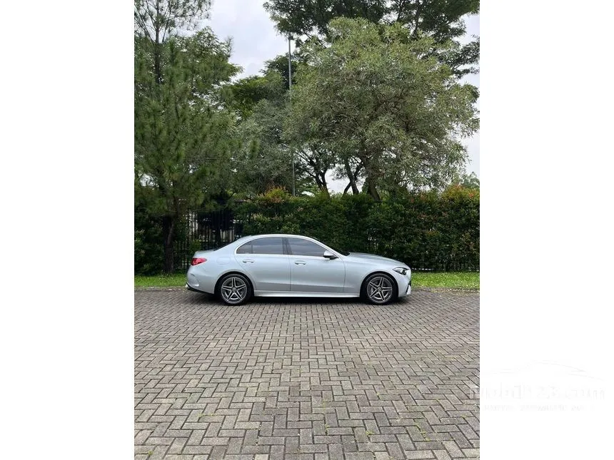 2023 Mercedes-Benz C300 AMG Line Sedan