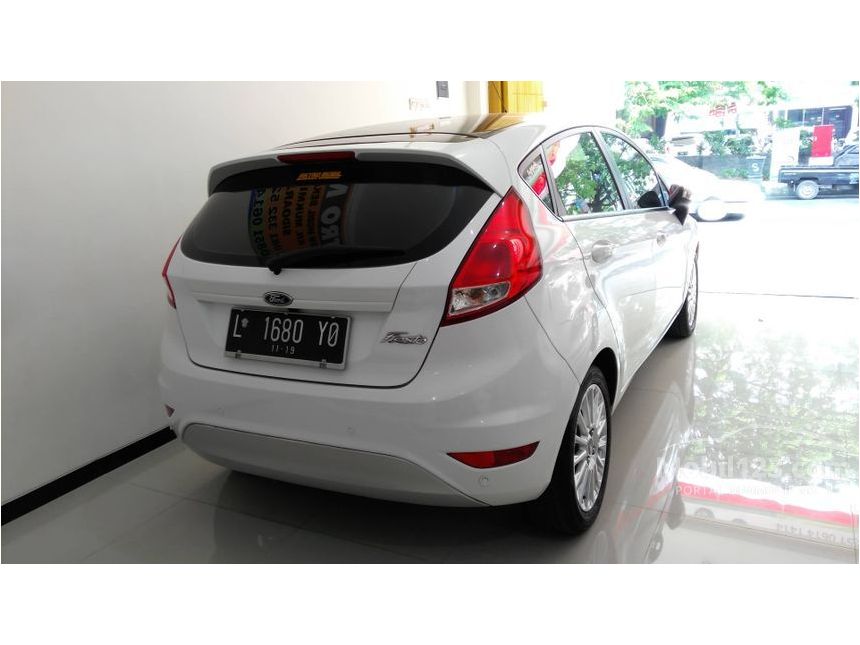 Jual Mobil Ford Fiesta 2014 Sport 1.5 di Jawa Timur 